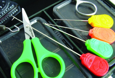 Korda_Heavy_Latch_Stik_Needle_Red_Handle_Игла_для_стиков_13,3_см_kbns2